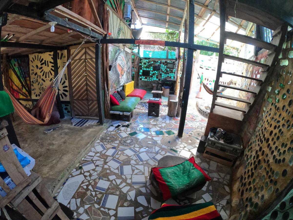 Capurganá Reciclarte Galeria Hostal المظهر الخارجي الصورة