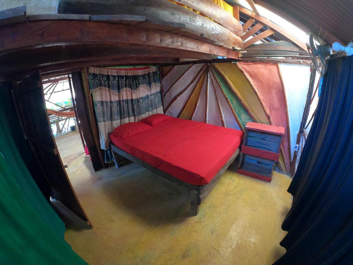 Capurganá Reciclarte Galeria Hostal المظهر الخارجي الصورة