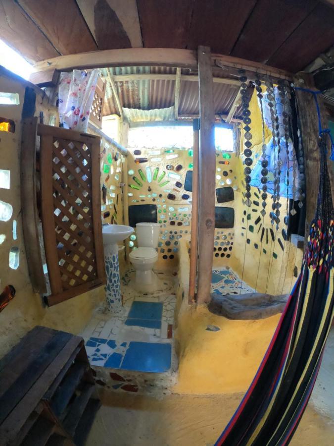 Capurganá Reciclarte Galeria Hostal المظهر الخارجي الصورة