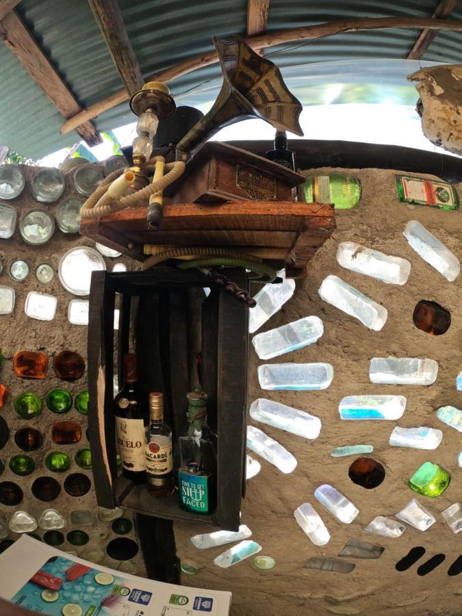 Capurganá Reciclarte Galeria Hostal المظهر الخارجي الصورة