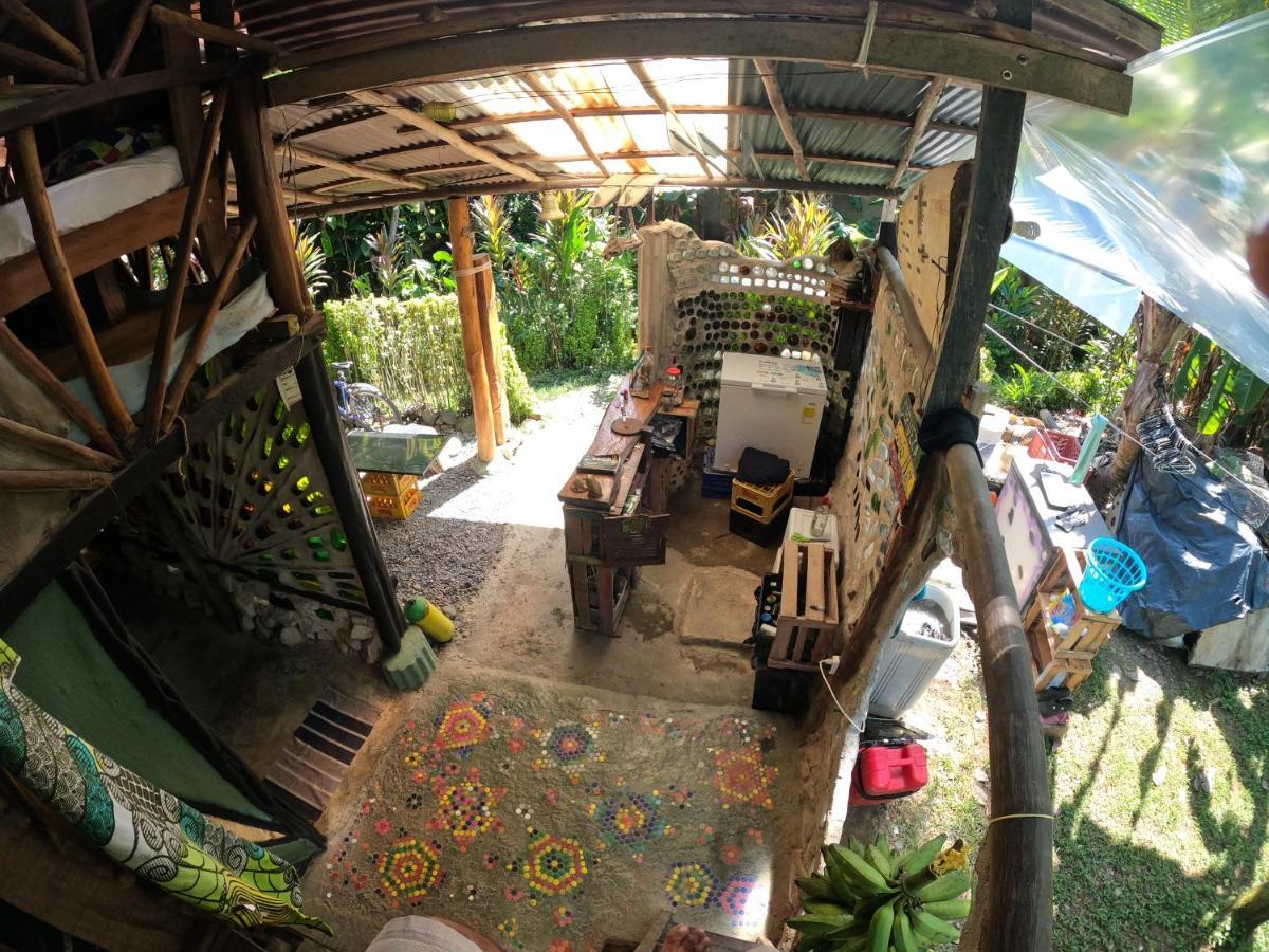 Capurganá Reciclarte Galeria Hostal المظهر الخارجي الصورة