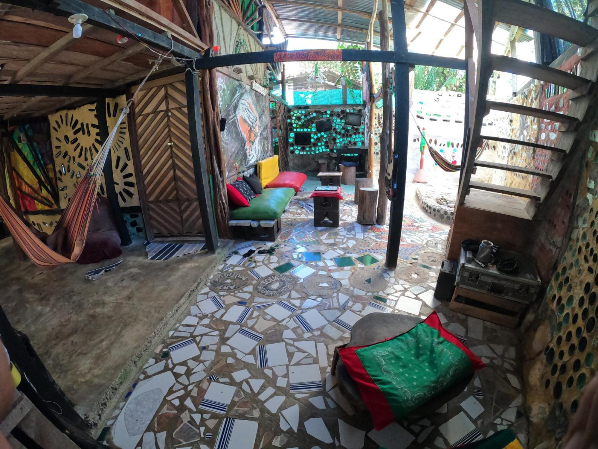 Capurganá Reciclarte Galeria Hostal المظهر الخارجي الصورة